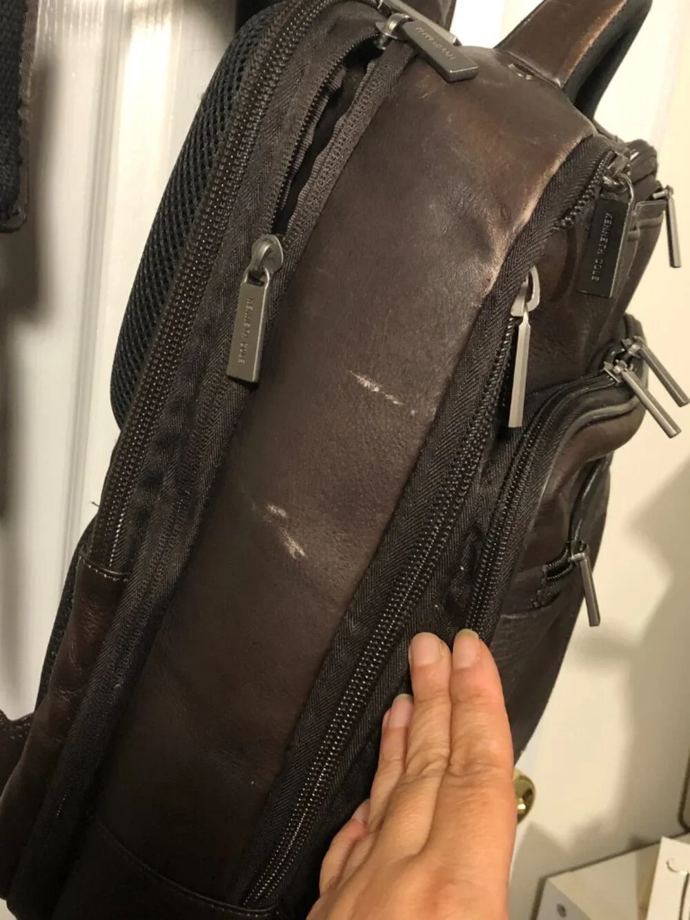 Kenneth Cole Reaction men work backpack light travel in brown leather, Padded